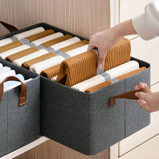 Fold & Store – Multipurpose Wardrobe Organizer